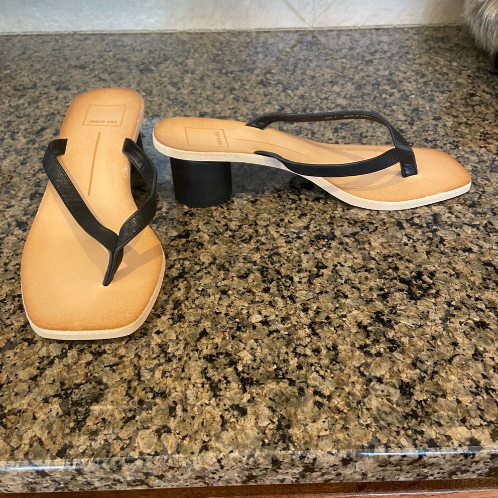 NEW DOLCE VITA black sandals SZ 7